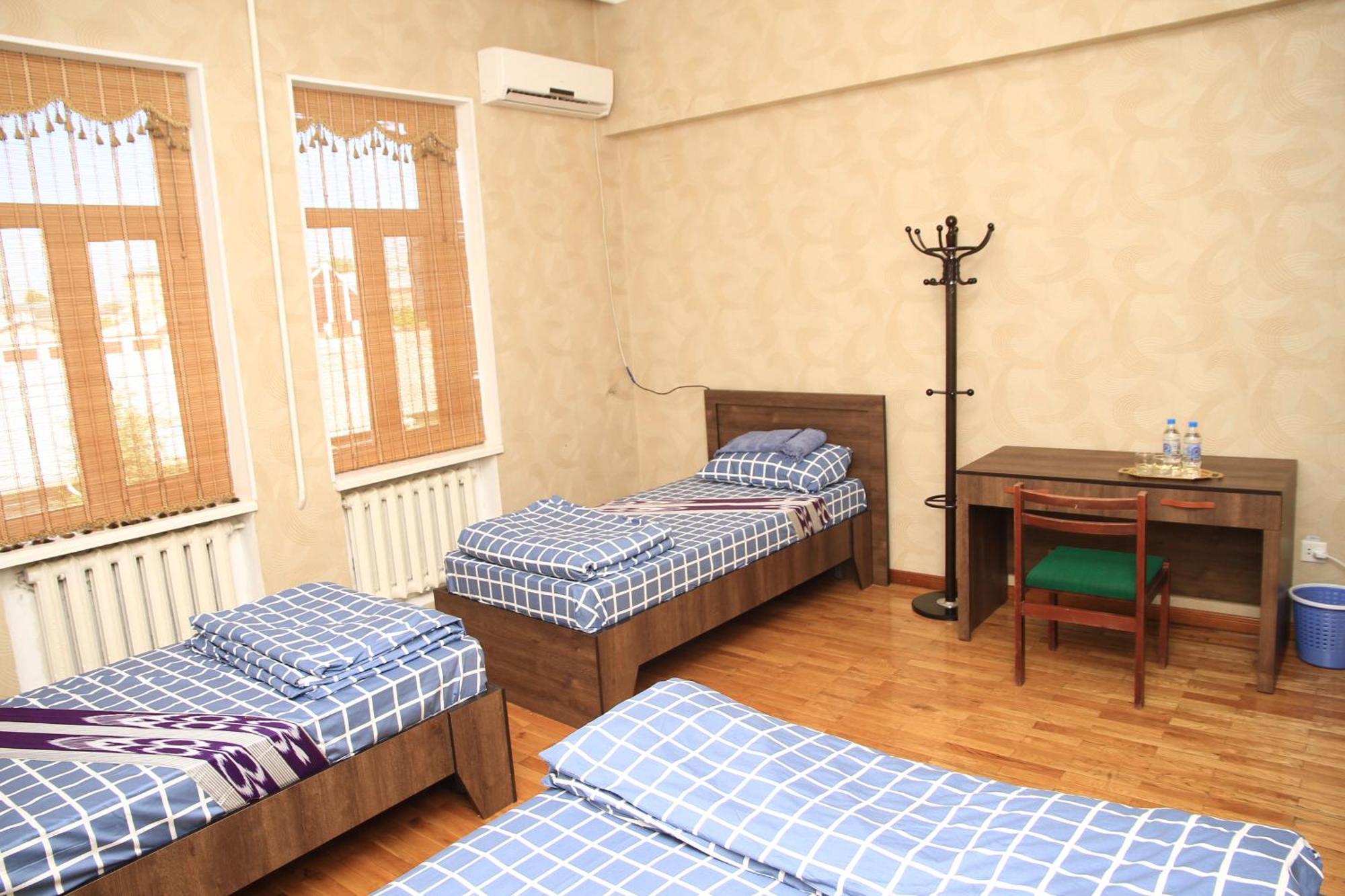 Yellow Hostel Dushanbe Exterior foto