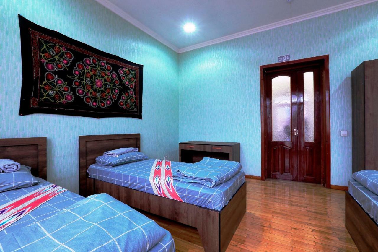 Yellow Hostel Dushanbe Exterior foto